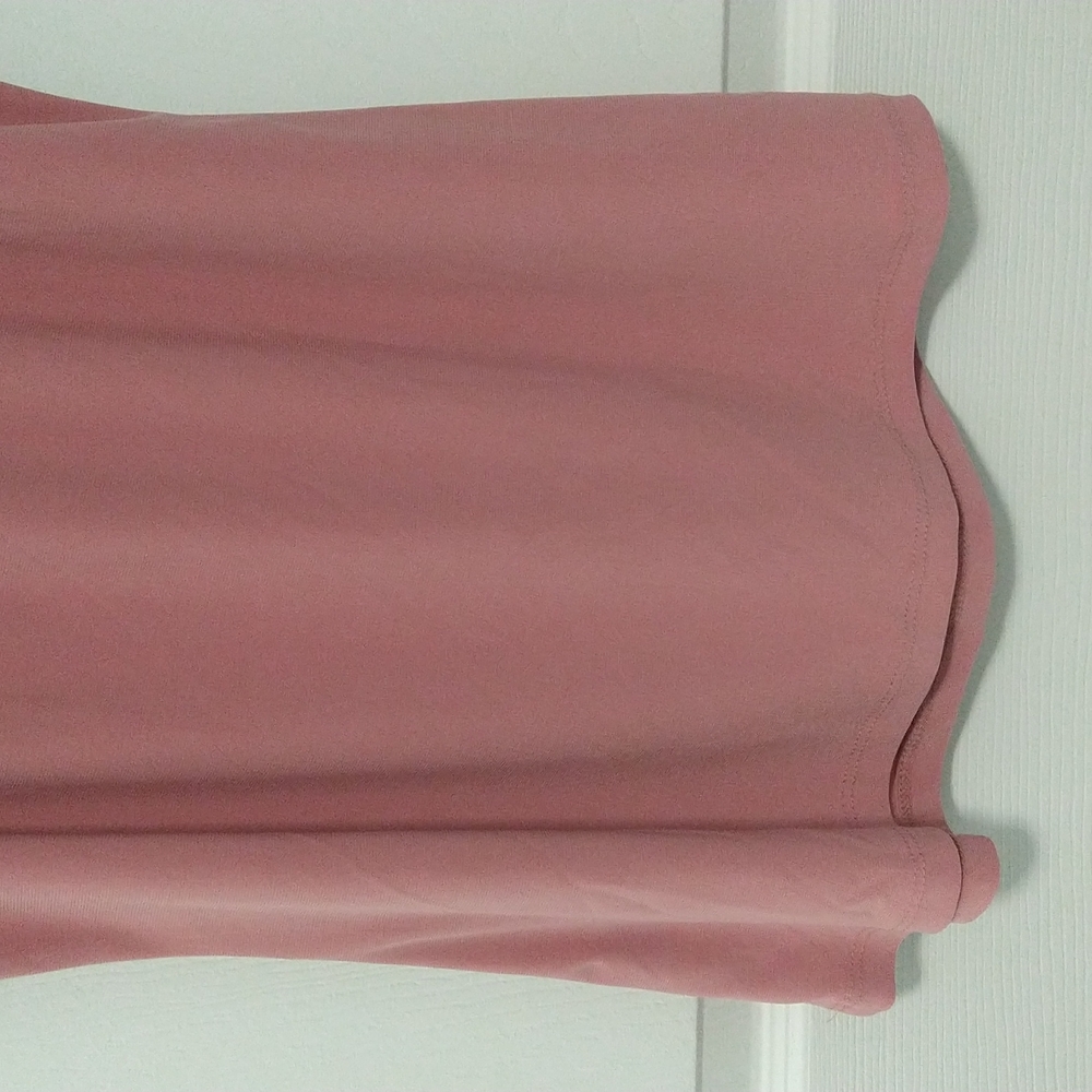 Pink top - Picture 7 of 7